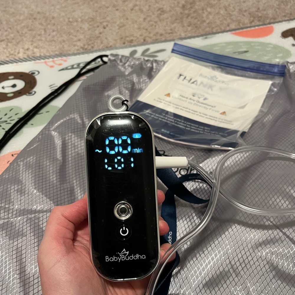 BodyBudd Breast Pump Set - White - Picture 3 of 3